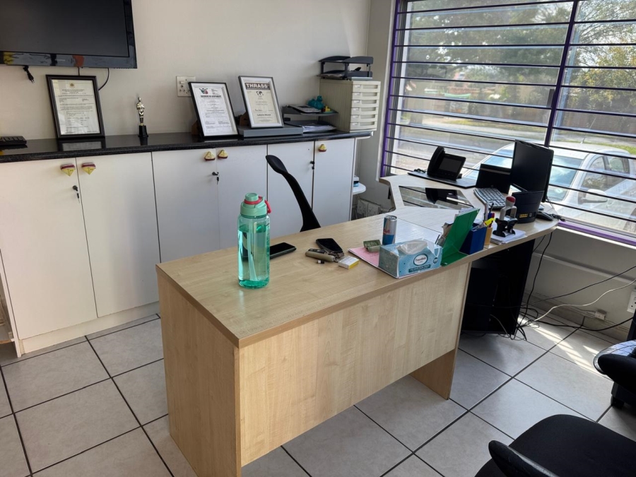 Commercial Property for Sale in Hurlyvale Gauteng