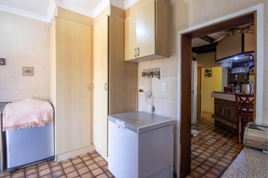 4 Bedroom Property for Sale in Wierda Park Gauteng