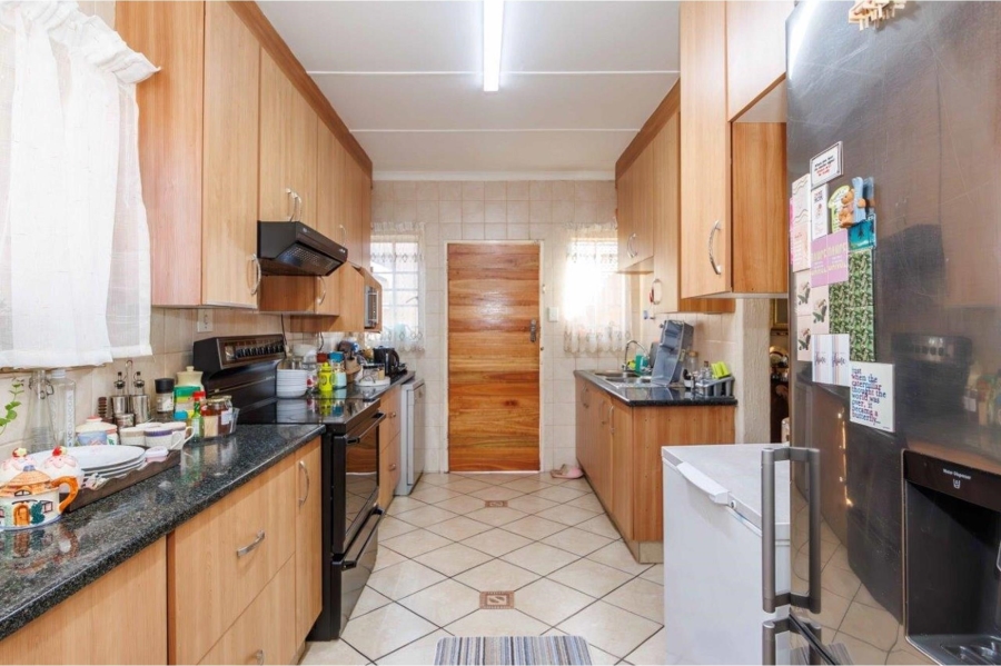 3 Bedroom Property for Sale in Eden Glen Gauteng