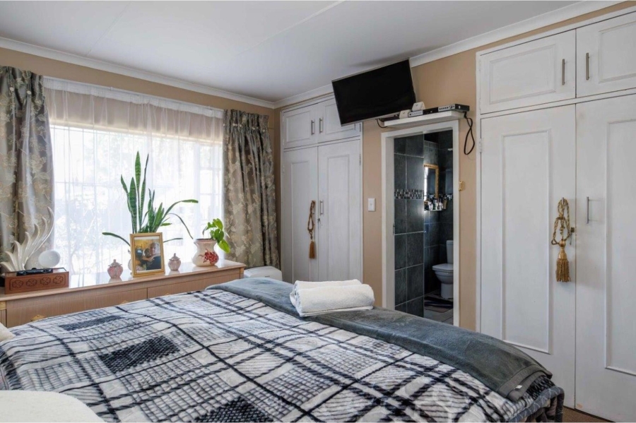 3 Bedroom Property for Sale in Eden Glen Gauteng