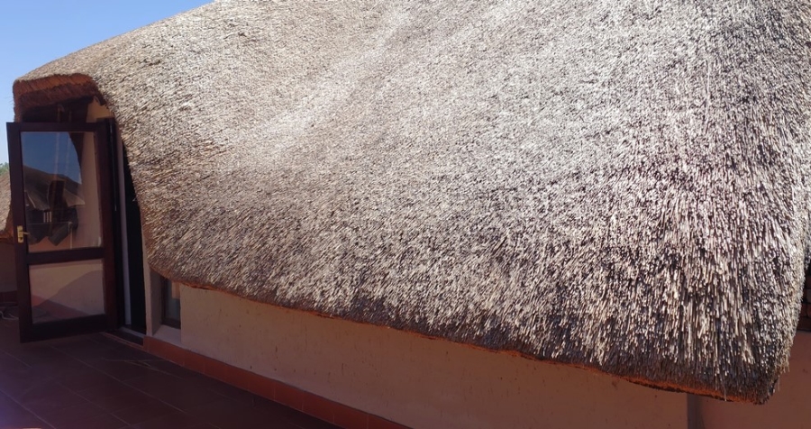 2 Bedroom Property for Sale in Sunninghill Gauteng