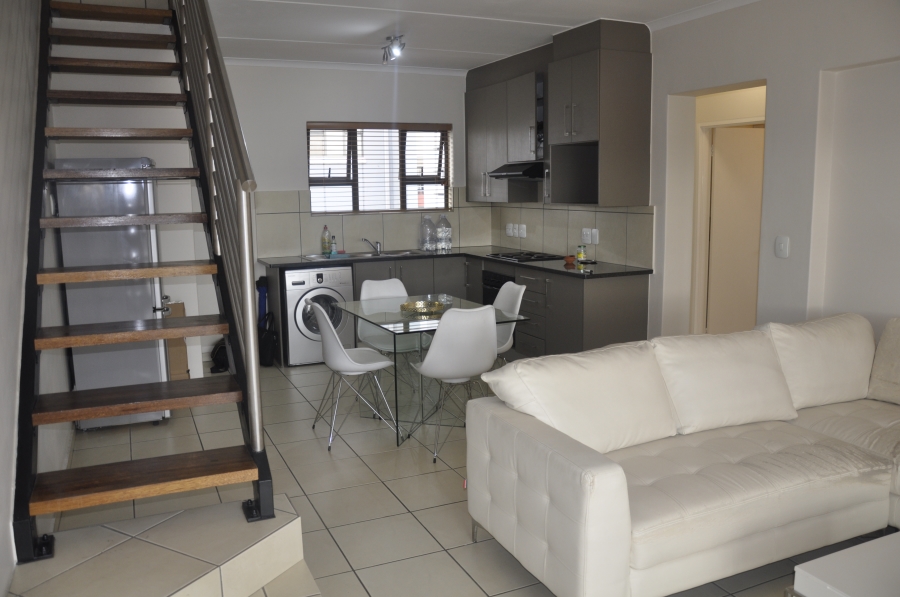 3 Bedroom Property for Sale in Barbeque Downs Gauteng