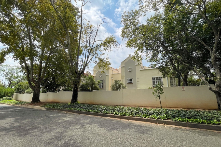 To Let 3 Bedroom Property for Rent in Parkview Gauteng