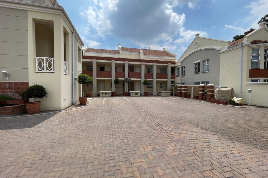 To Let 3 Bedroom Property for Rent in Parkview Gauteng
