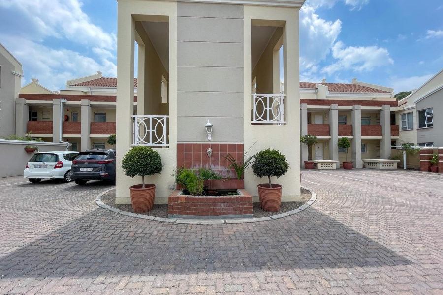 To Let 3 Bedroom Property for Rent in Parkview Gauteng