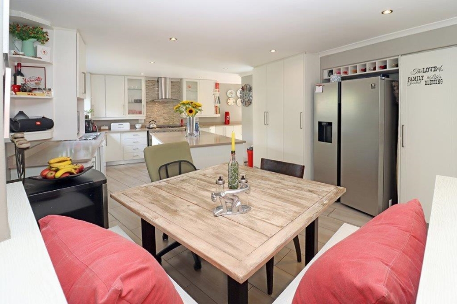 3 Bedroom Property for Sale in Dowerglen Ext 3 Gauteng
