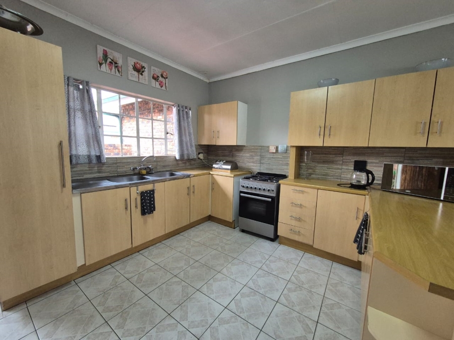 3 Bedroom Property for Sale in Three Rivers Gauteng