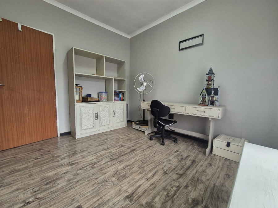 3 Bedroom Property for Sale in Three Rivers Gauteng