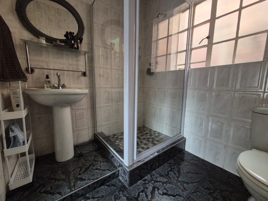 3 Bedroom Property for Sale in Three Rivers Gauteng