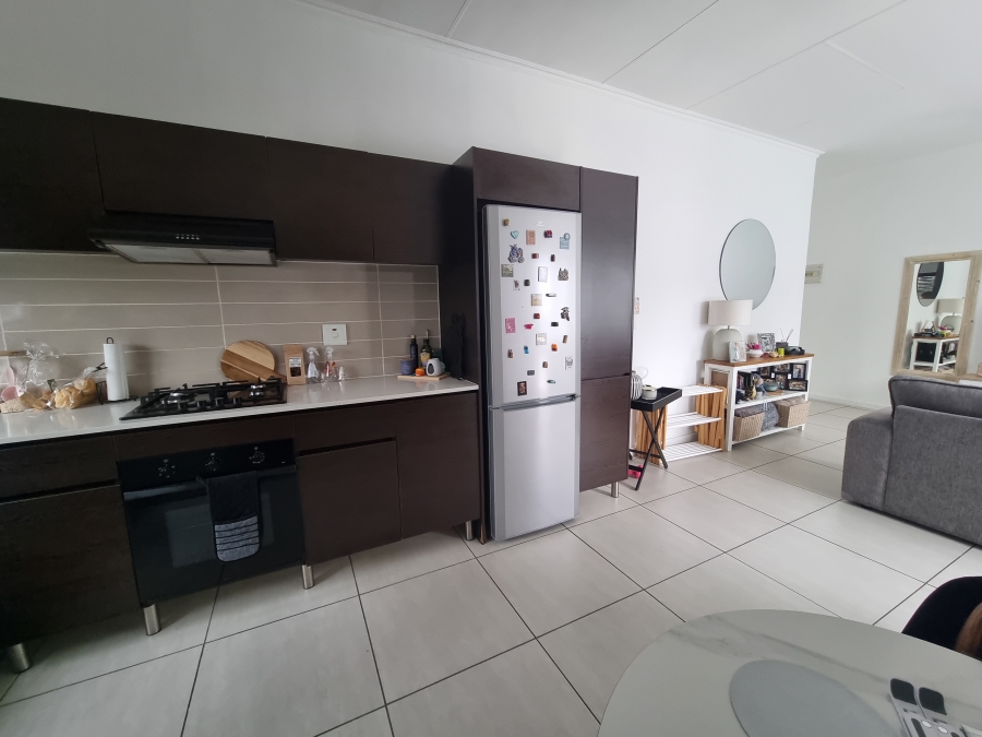 1 Bedroom Property for Sale in Greenstone Hill Gauteng