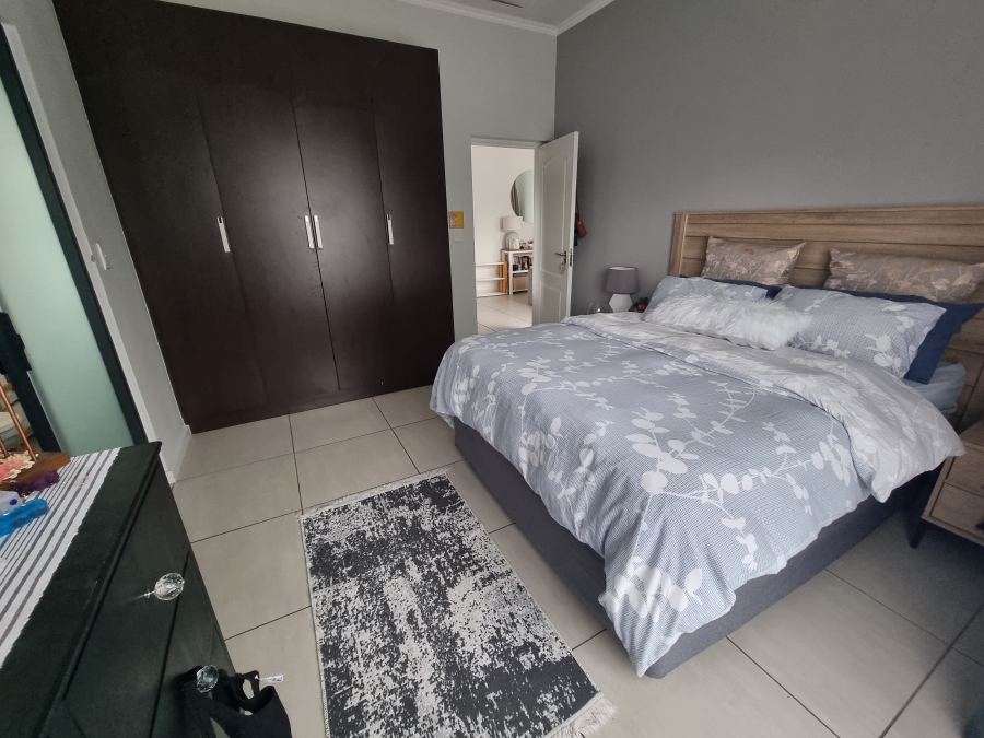 1 Bedroom Property for Sale in Greenstone Hill Gauteng
