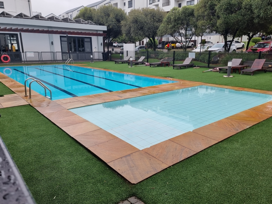 1 Bedroom Property for Sale in Greenstone Hill Gauteng