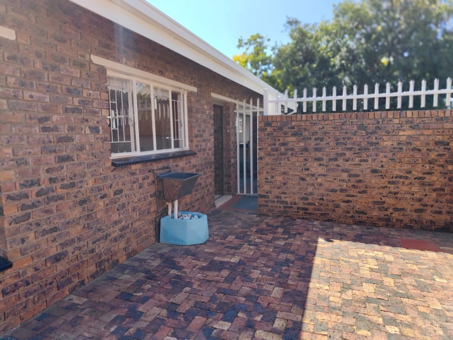 To Let 3 Bedroom Property for Rent in Arcon Park Gauteng