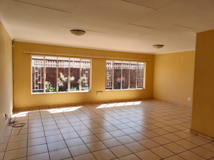To Let 3 Bedroom Property for Rent in Arcon Park Gauteng