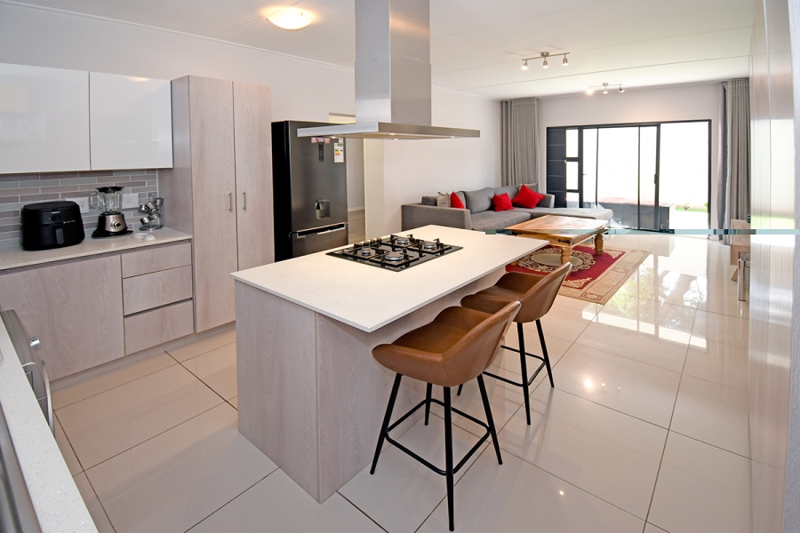 3 Bedroom Property for Sale in Bryanston Gauteng