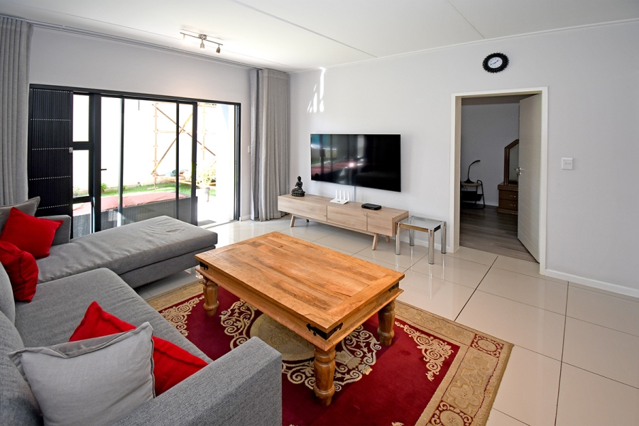 3 Bedroom Property for Sale in Bryanston Gauteng