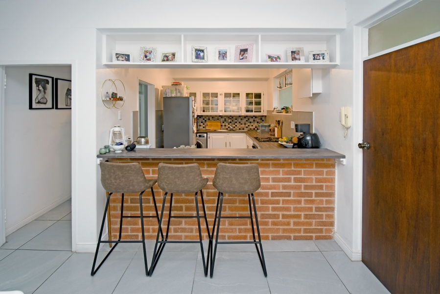 2 Bedroom Property for Sale in Craighall Park Gauteng