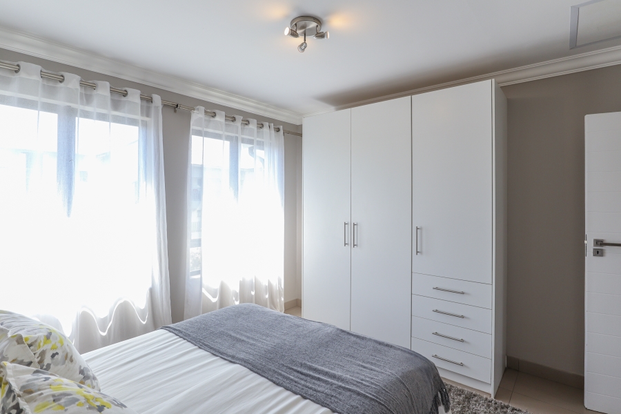 2 Bedroom Property for Sale in Chartwell Gauteng