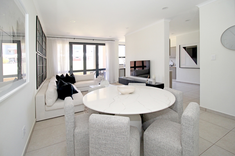 3 Bedroom Property for Sale in Greenstone Hill Gauteng