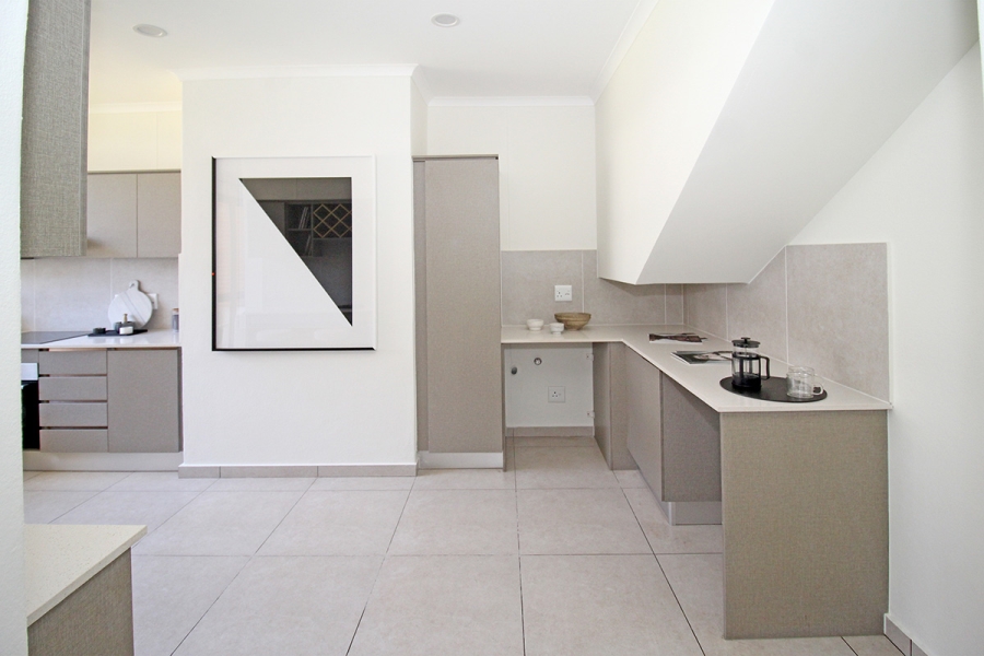 3 Bedroom Property for Sale in Greenstone Hill Gauteng