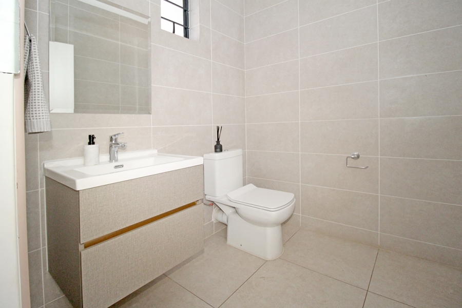 3 Bedroom Property for Sale in Greenstone Hill Gauteng