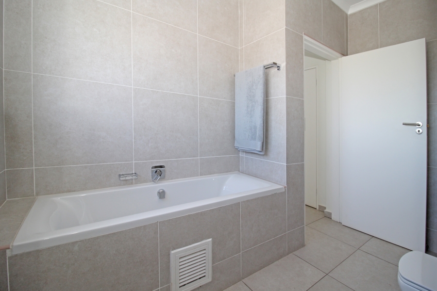 2 Bedroom Property for Sale in Modderfontein Gauteng