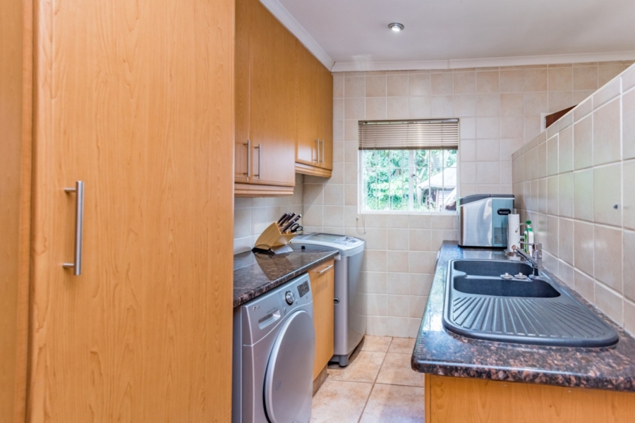 4 Bedroom Property for Sale in Rant En Dal Gauteng