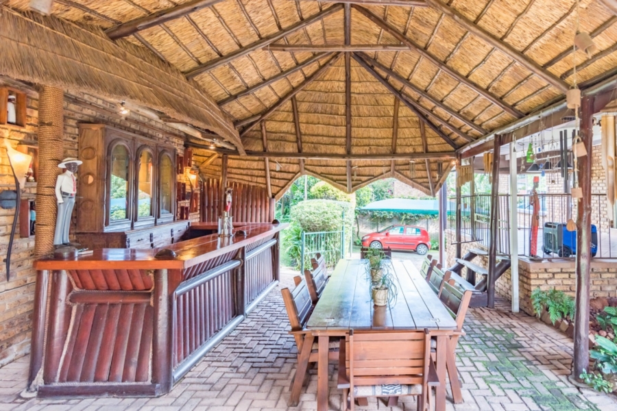 4 Bedroom Property for Sale in Rant En Dal Gauteng