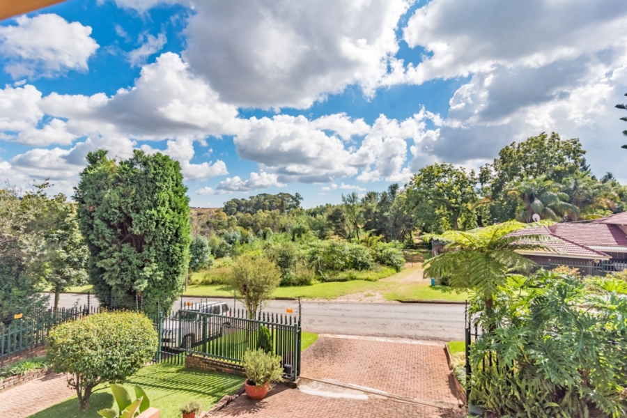 4 Bedroom Property for Sale in Rant En Dal Gauteng