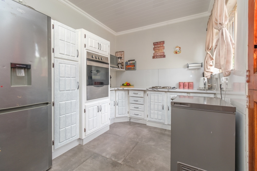 3 Bedroom Property for Sale in Glenvista Gauteng