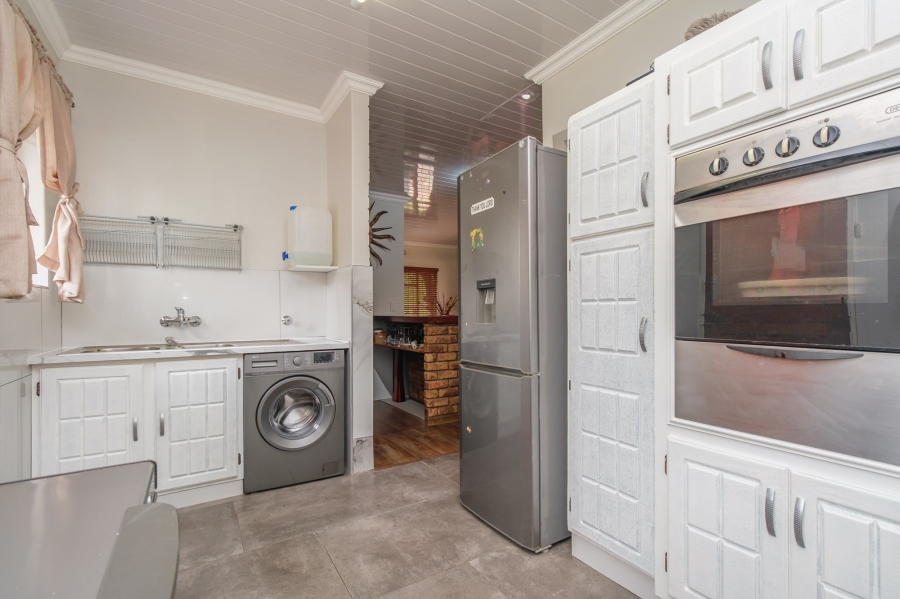 3 Bedroom Property for Sale in Glenvista Gauteng
