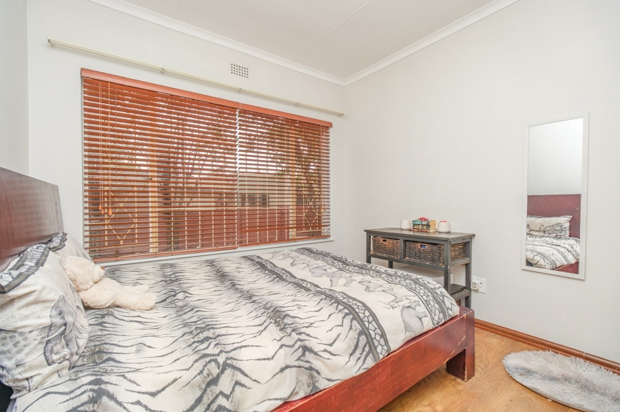 3 Bedroom Property for Sale in Glenvista Gauteng
