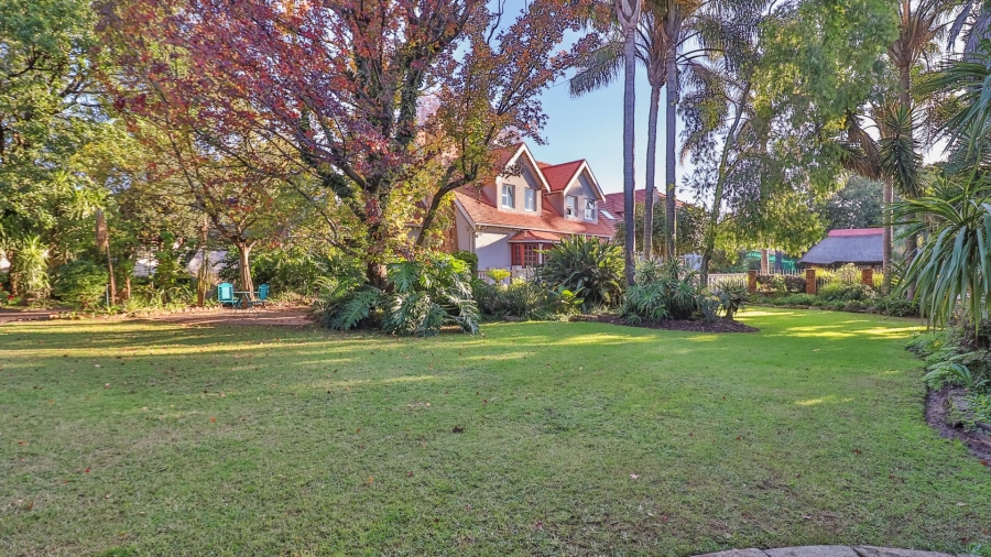 6 Bedroom Property for Sale in Lambton Gauteng