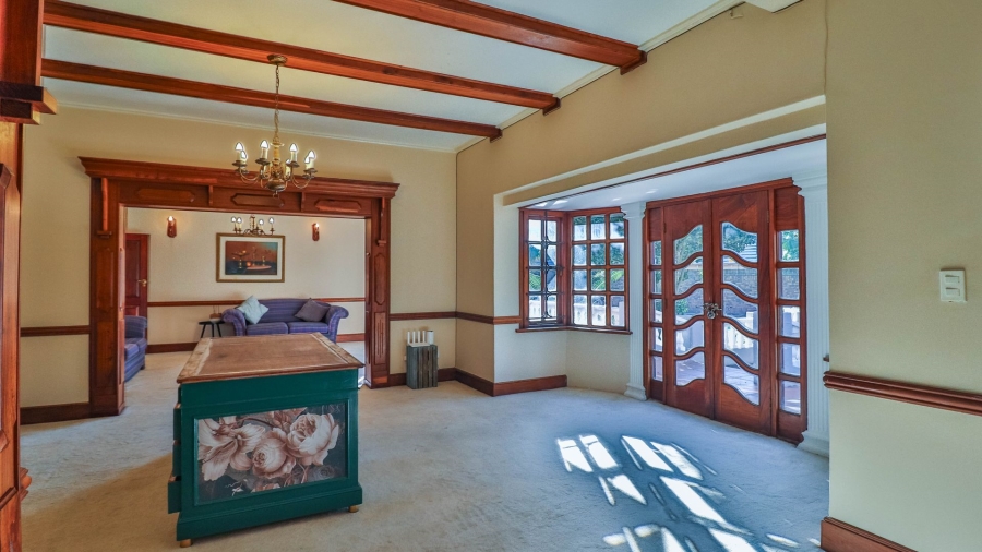 6 Bedroom Property for Sale in Lambton Gauteng