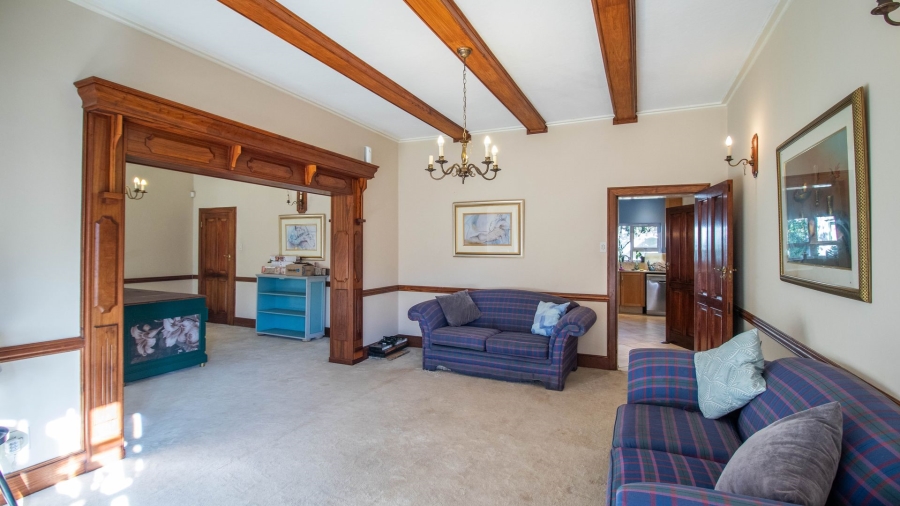 6 Bedroom Property for Sale in Lambton Gauteng