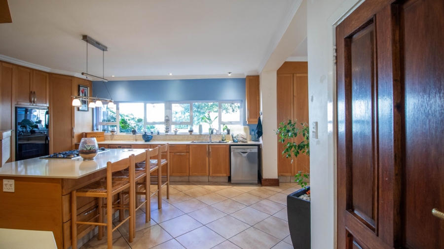 6 Bedroom Property for Sale in Lambton Gauteng