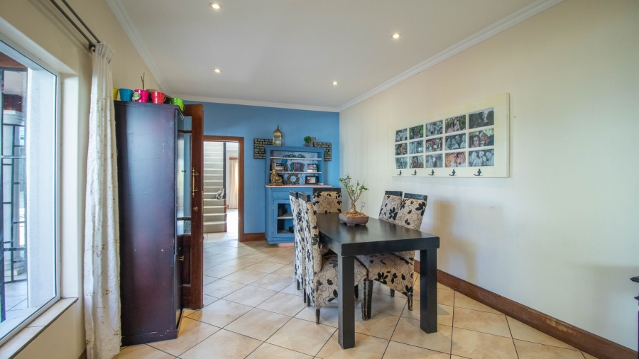 6 Bedroom Property for Sale in Lambton Gauteng