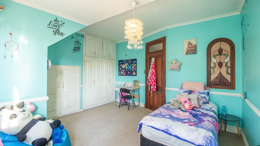 6 Bedroom Property for Sale in Lambton Gauteng