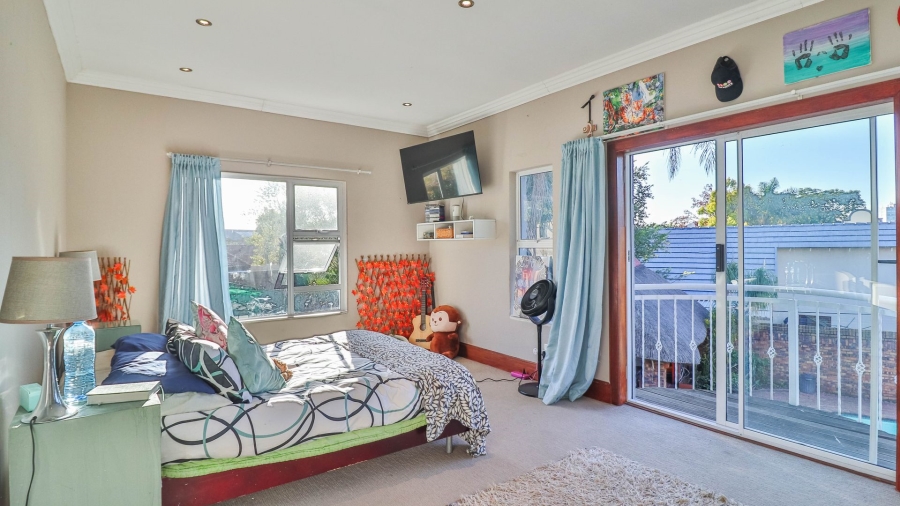 6 Bedroom Property for Sale in Lambton Gauteng