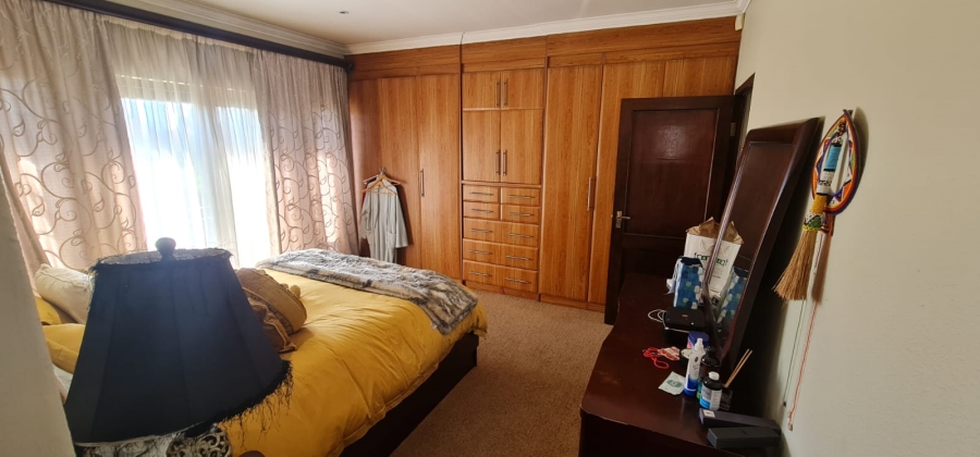 3 Bedroom Property for Sale in Equestria Gauteng