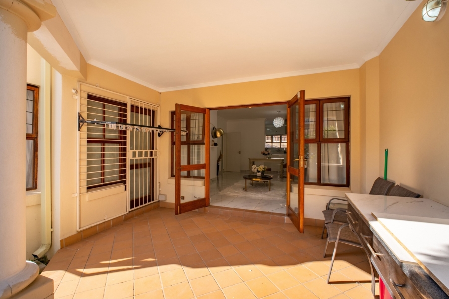 To Let 3 Bedroom Property for Rent in Bryanston Gauteng