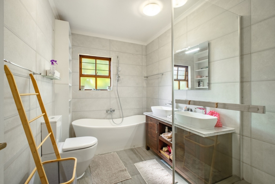 To Let 3 Bedroom Property for Rent in Bryanston Gauteng