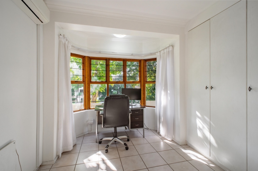 To Let 3 Bedroom Property for Rent in Bryanston Gauteng