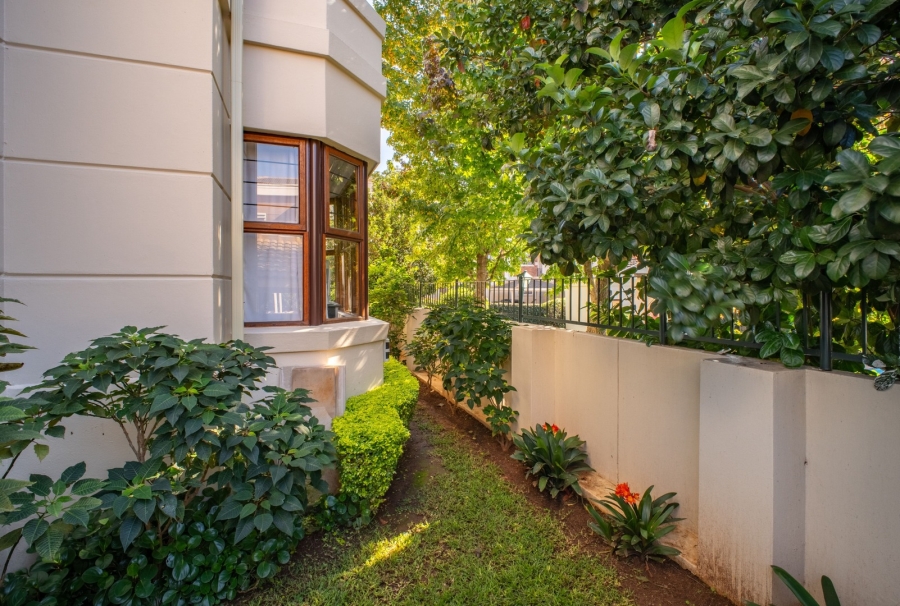 To Let 3 Bedroom Property for Rent in Bryanston Gauteng
