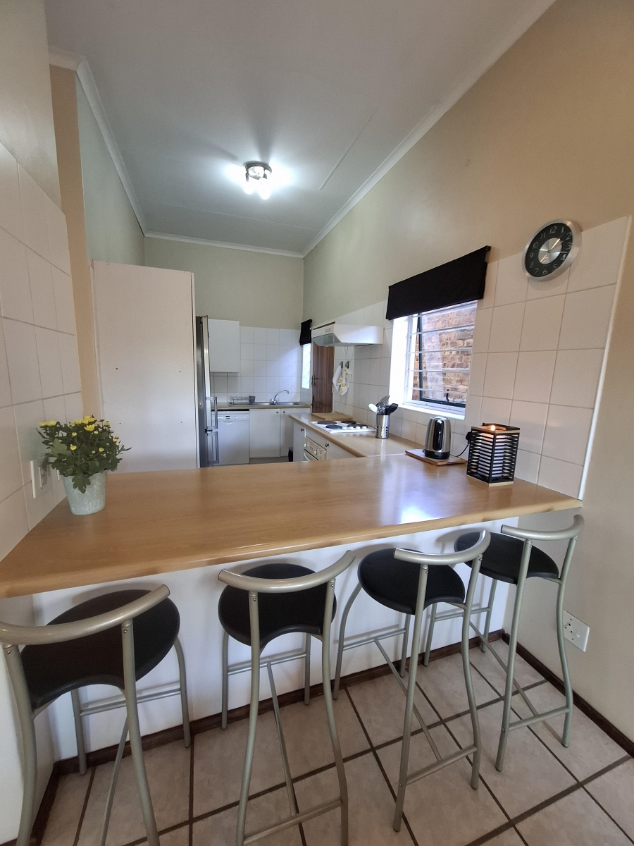 3 Bedroom Property for Sale in Faerie Glen Gauteng