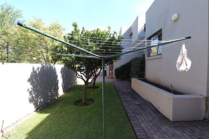 To Let 4 Bedroom Property for Rent in Bryanston Gauteng