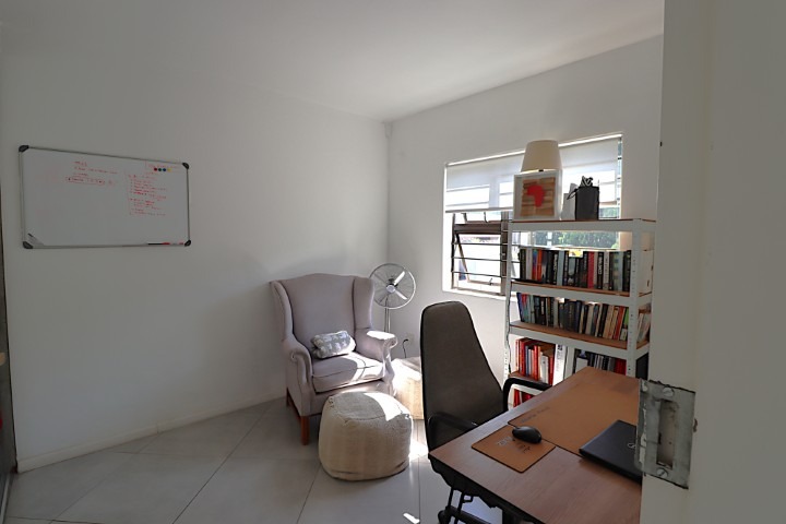 To Let 4 Bedroom Property for Rent in Bryanston Gauteng