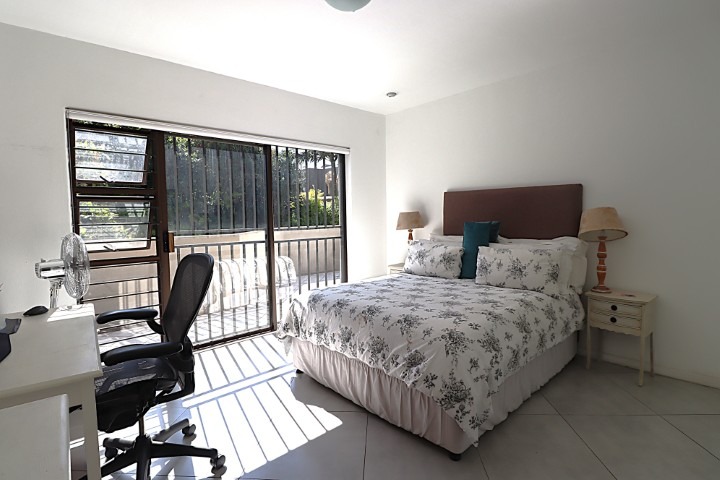 To Let 4 Bedroom Property for Rent in Bryanston Gauteng