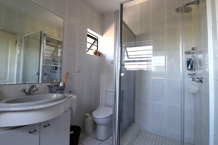 To Let 4 Bedroom Property for Rent in Bryanston Gauteng