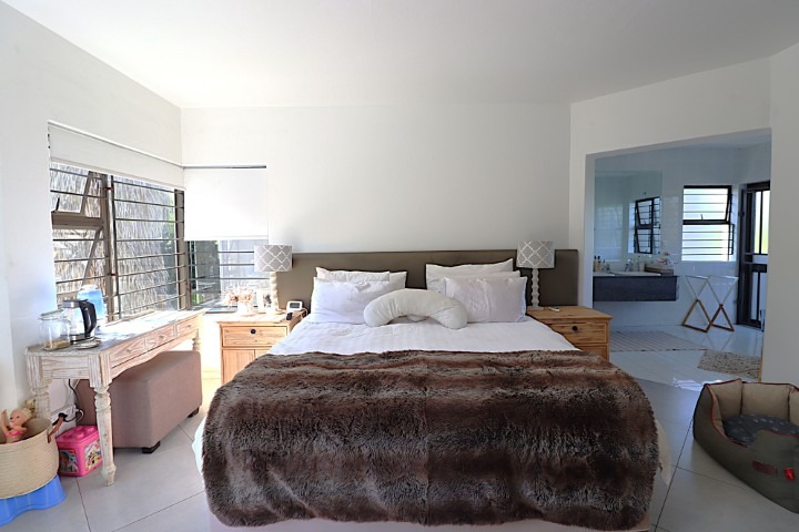 To Let 4 Bedroom Property for Rent in Bryanston Gauteng